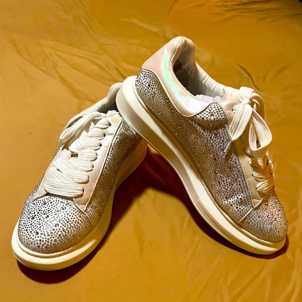 Steve Madden MENS white crystal studded shoes size 11 US